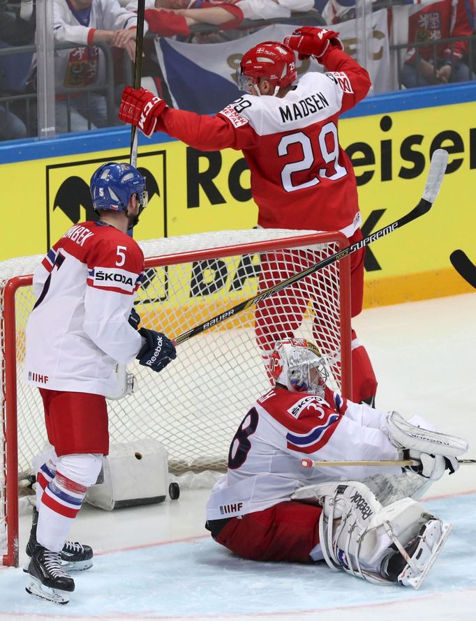 Morten Madsen, Jakub Jeřábek a Dominik Furch