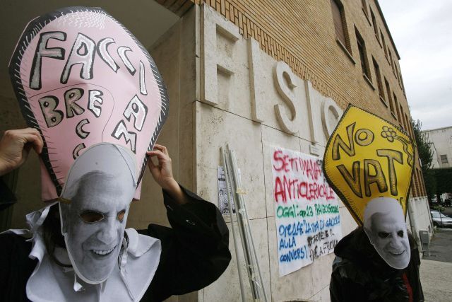 Itálie papež univerzita protesty