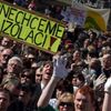 Demonstrace zdravotně postižených v Praze