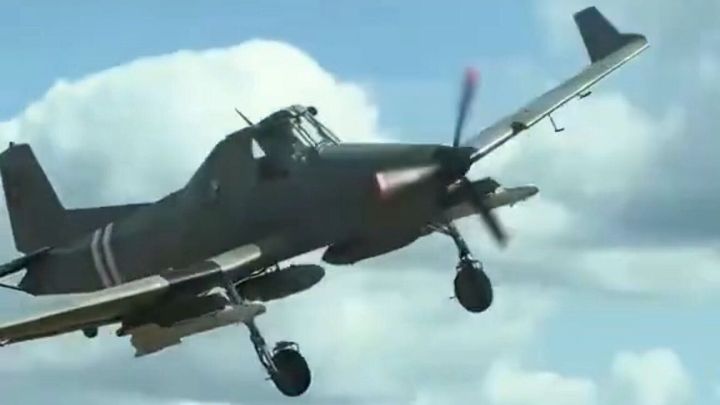 Legendární český „Čmelák“ bojuje na Ukrajině. Sestřeluje práškovací letadlo Šáhedy?