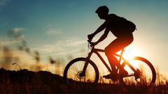Kolo, jízda na kole, cyklista, cyklistika, ilustrační foto