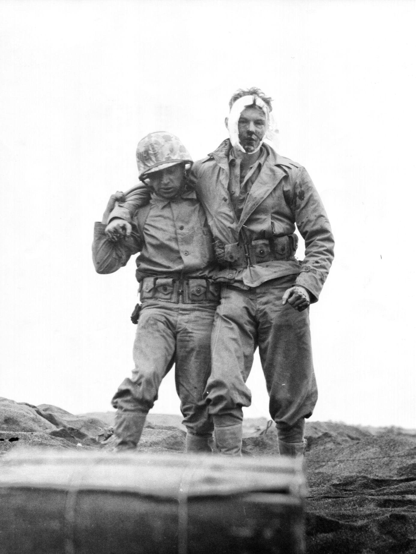 Jednorázové užití / Fotogalerie / Uplynulo 75 let od bitvy o japonský ostrov Iwo Jima / PB