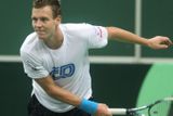 V pražské O2 aréně se v pondělí konal první trénink českých tenistů před finále Davis Cupu, které se zde odehraje od pátku do neděle.
