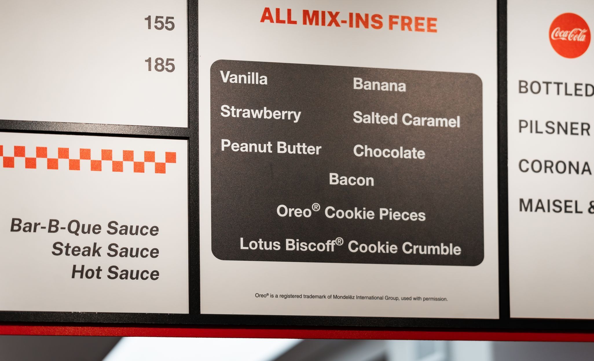 Five Guys, fastfood, jídlo, hamburger, burger, hranolky, gastronomie, Praha