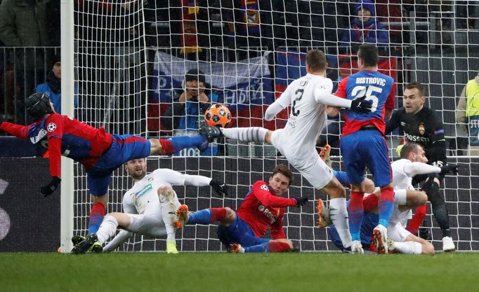 fotbal, Liga mistrů 2018/2019, CSKA Moskva - Plzeň, šance Lukáše Hejdy