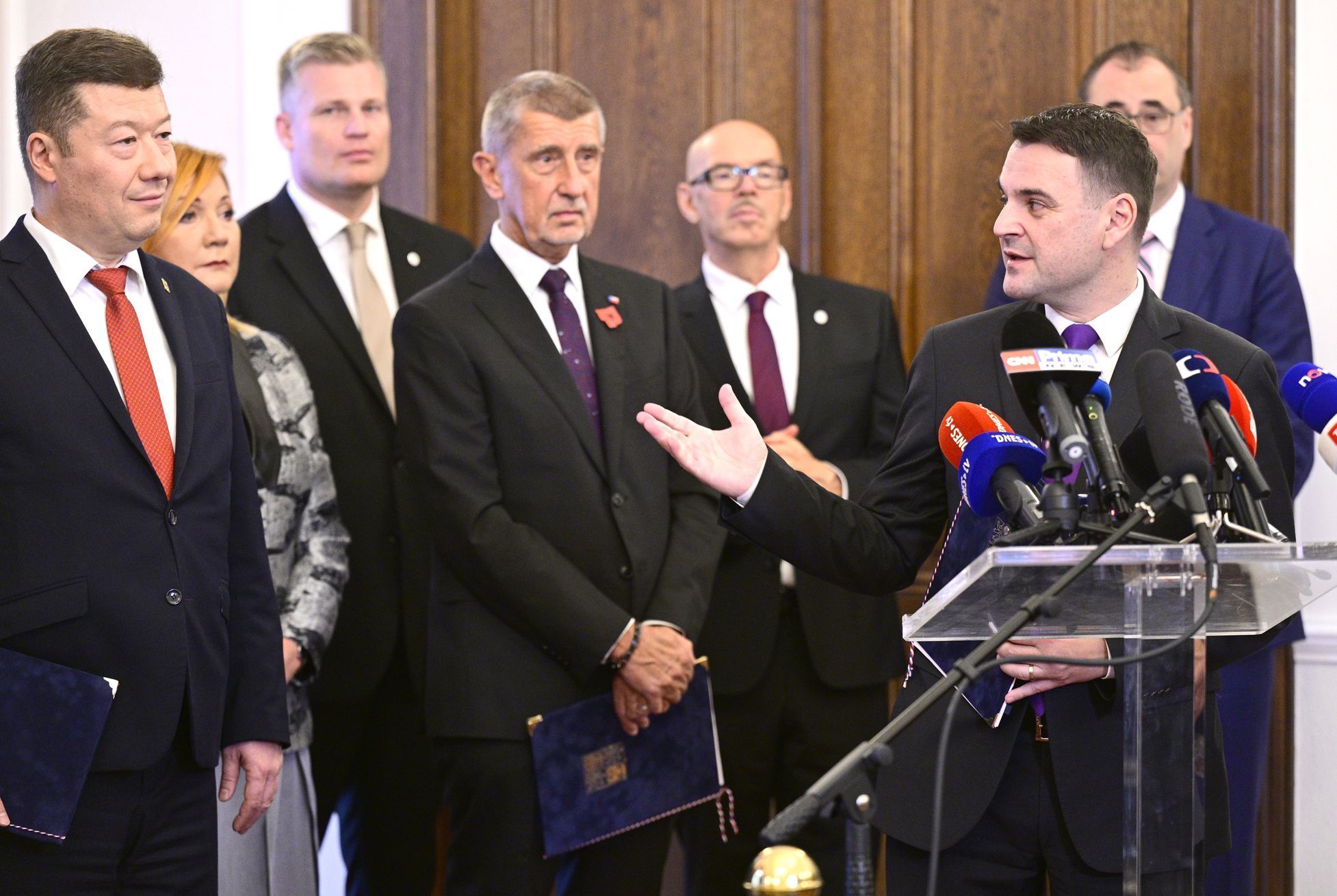 ČR, sněmovna, ustavující schůze, koauliční smlouva, ANO, Motoristé SPD