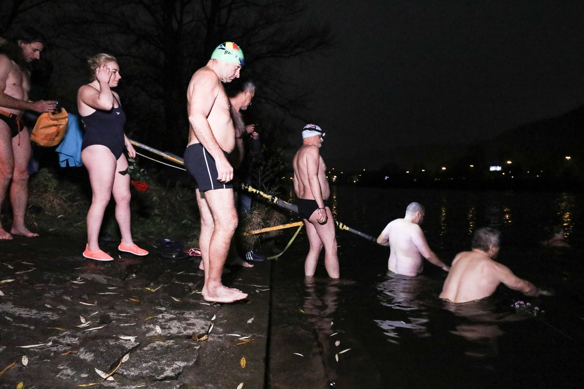 Otužilci, pietní akce, otužování, plavání, Božena Černá, paní Boženka
