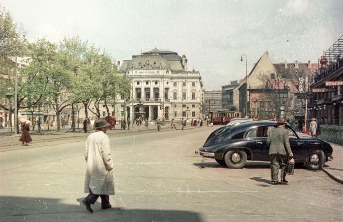 Hviezdoslavovo náměstí v Bratislavě. Rok 1959