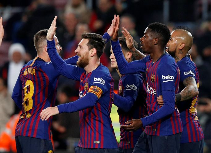 Soccer Football - Copa del Rey - Round of 16 - Second Leg - FC Barcelona v Levante - Camp Nou, Barcelona, Spain - January 17, 2019   Barcelona's Ousmane Dembele celebrate