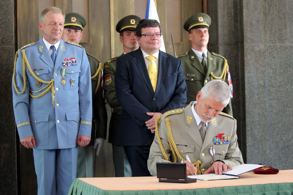 Jmenování Petra Pavla náčelníkem generálního štábu