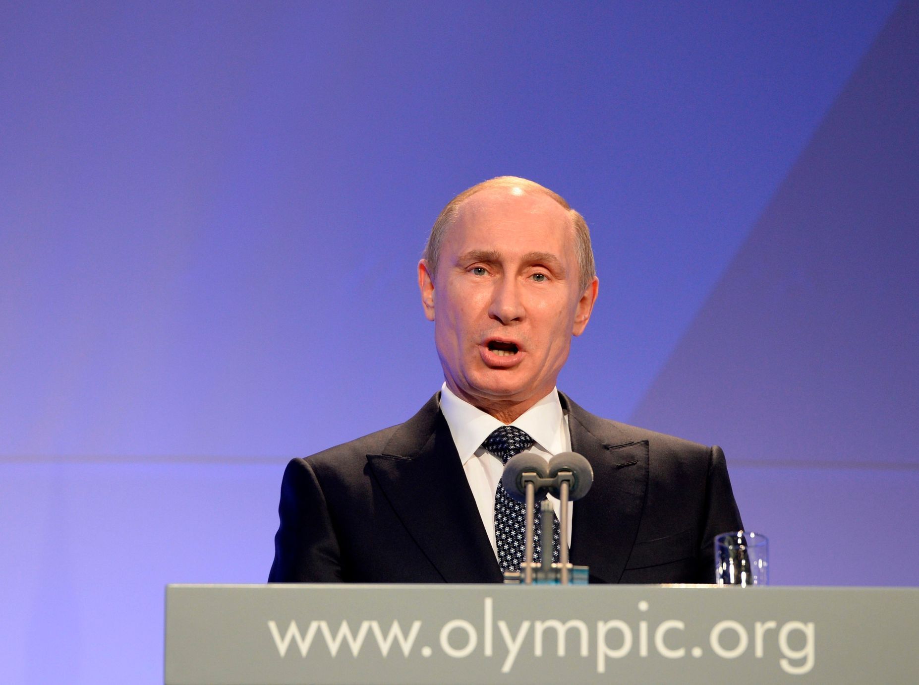 Russian President Putin delivers his speech at the International Olympic Committee Gala Dinner at the 2014 Sochi Winter Olympics