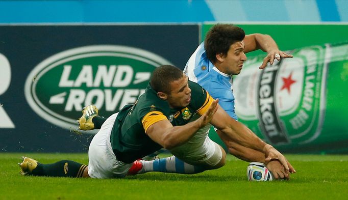 MS 2015, o 3. místo JAR-Argentina: Bryan Habana dává neuznanou pětku