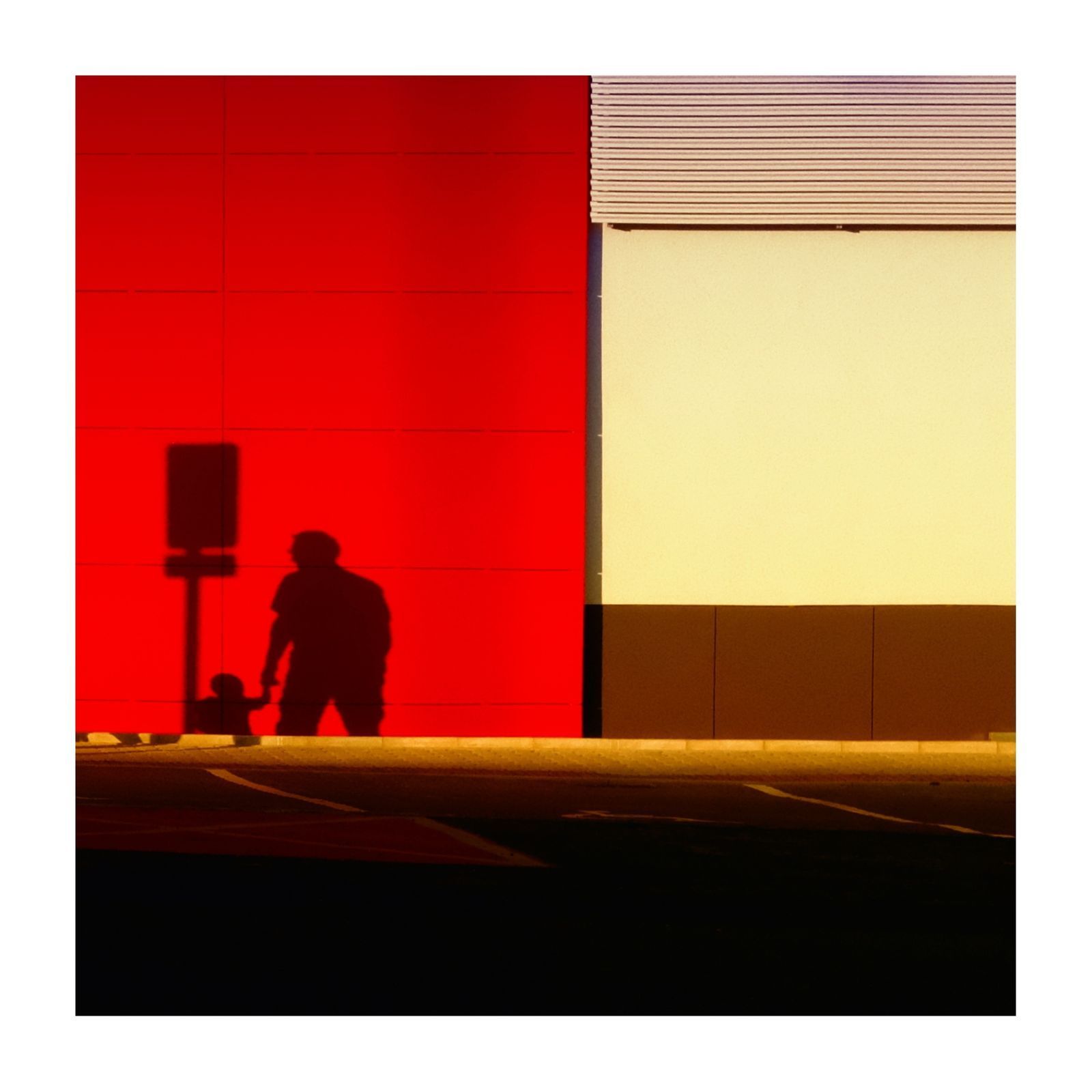 Jednorázové užití / Fotogalerie / Výstava v Bratislavě ukazuje poetický minimalismus ve fotografiích Oty Sládka