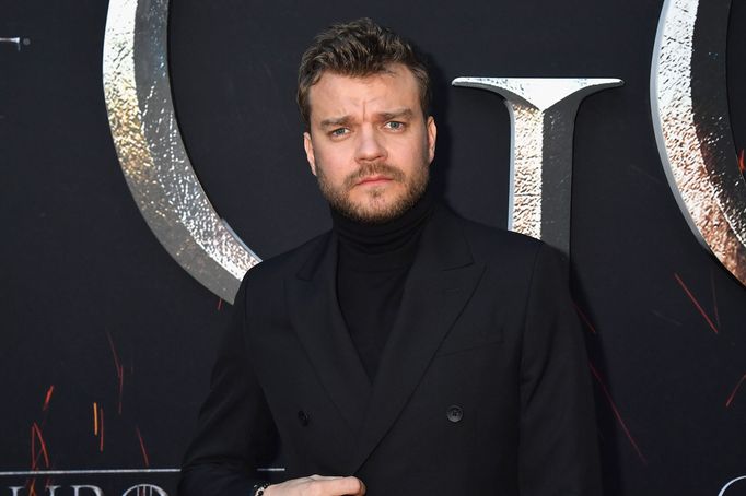 Pilou Asbæk (Euron Greyjoy)