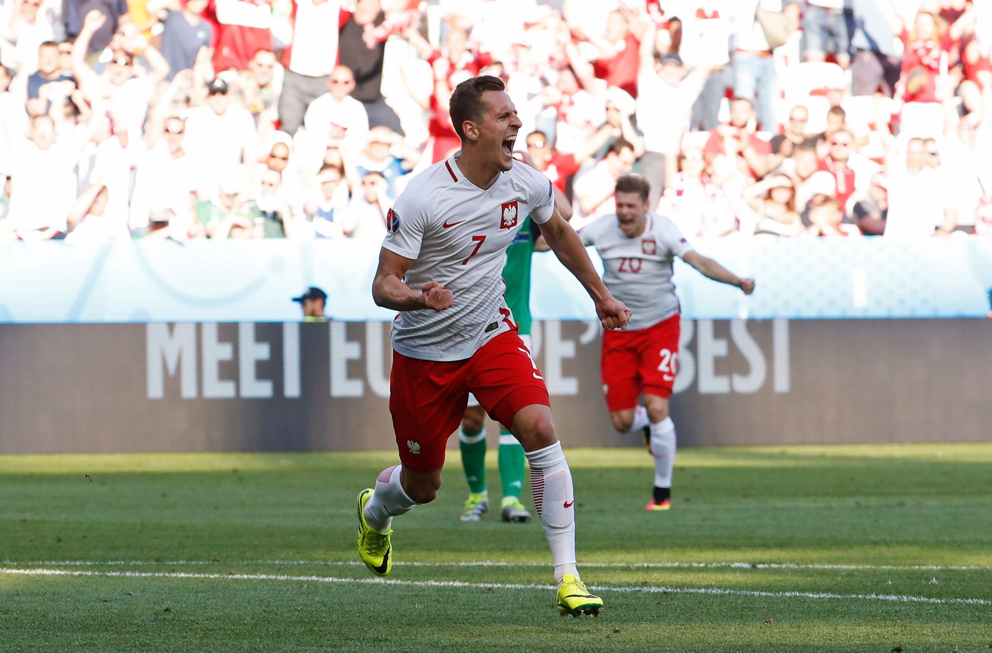 Euro 2016, Polsko-Severní Irsko: Arkadiusz Milik slaví gól na 1:0