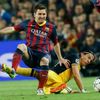Messi v souboji s Filipe Luisem ve čtvrtfinále Ligy mistrů