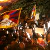 Demonstrace pro Tibet před čínskou ambasádou