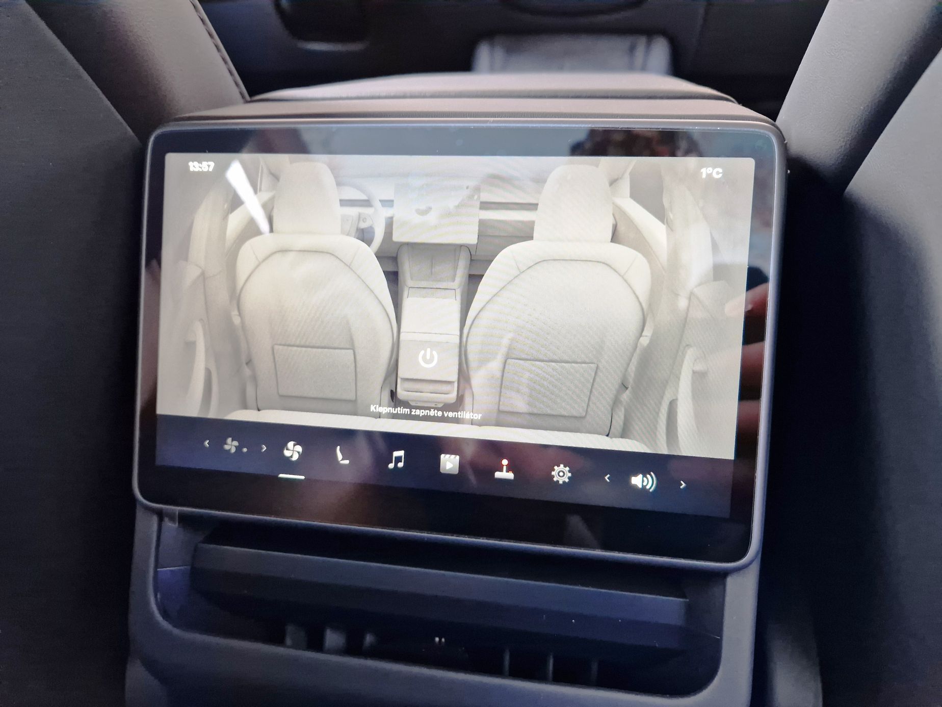 Tesla Model 3 Long Range test