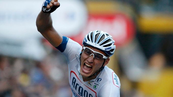 Marcel Kittel se dočkal etapového prvenství po Vueltě a Tour de France i na Giru d'Italia.