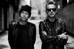 Depeche Mode pod širým nebem. Pražskou halu vymění za Letiště Letňany