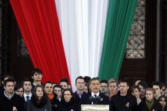 Nebudeme kolonií, vzkázal EU maďarský premiér Orbán