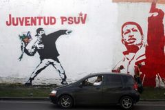 Venezuela volí. Bratři Chávezové vyrážejí do boje
