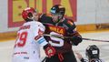 10. kolo hokejové extraligy 2020/21, Sparta - Třinec: Ralfs Freibergs a Andrej Kudrna