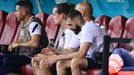 ME ve fotbale, Francie - Švýcarsko: Karim Benzema na střídačce v prodloužení.