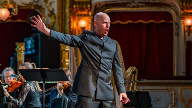 Premiéra Wagnera v Praze: Wotan zazářil, Siegfried připomínal Muska na inauguraci