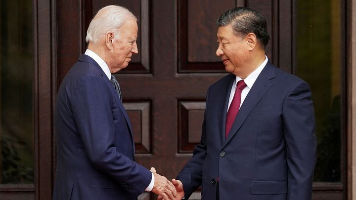 Nikdy nebyl lepší čas pro cestu Siho do USA, jde o záchrannou brzdu, říká exdiplomat