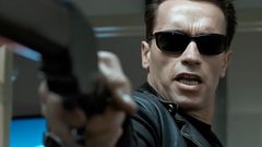 Arnold Schwarzenegger v 3D filmu Terminátor 2: Den zúčtování.