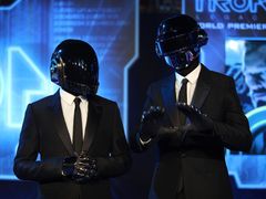 Daft Punk na premiéře filmu Tron: Legacy.