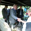 Prezident navštívil Lahovičky postižené povodní