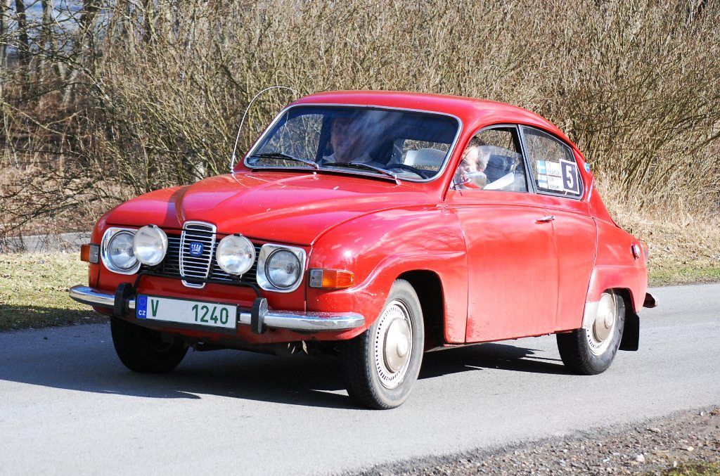 Zimní veteránská rally na Kokořínsku