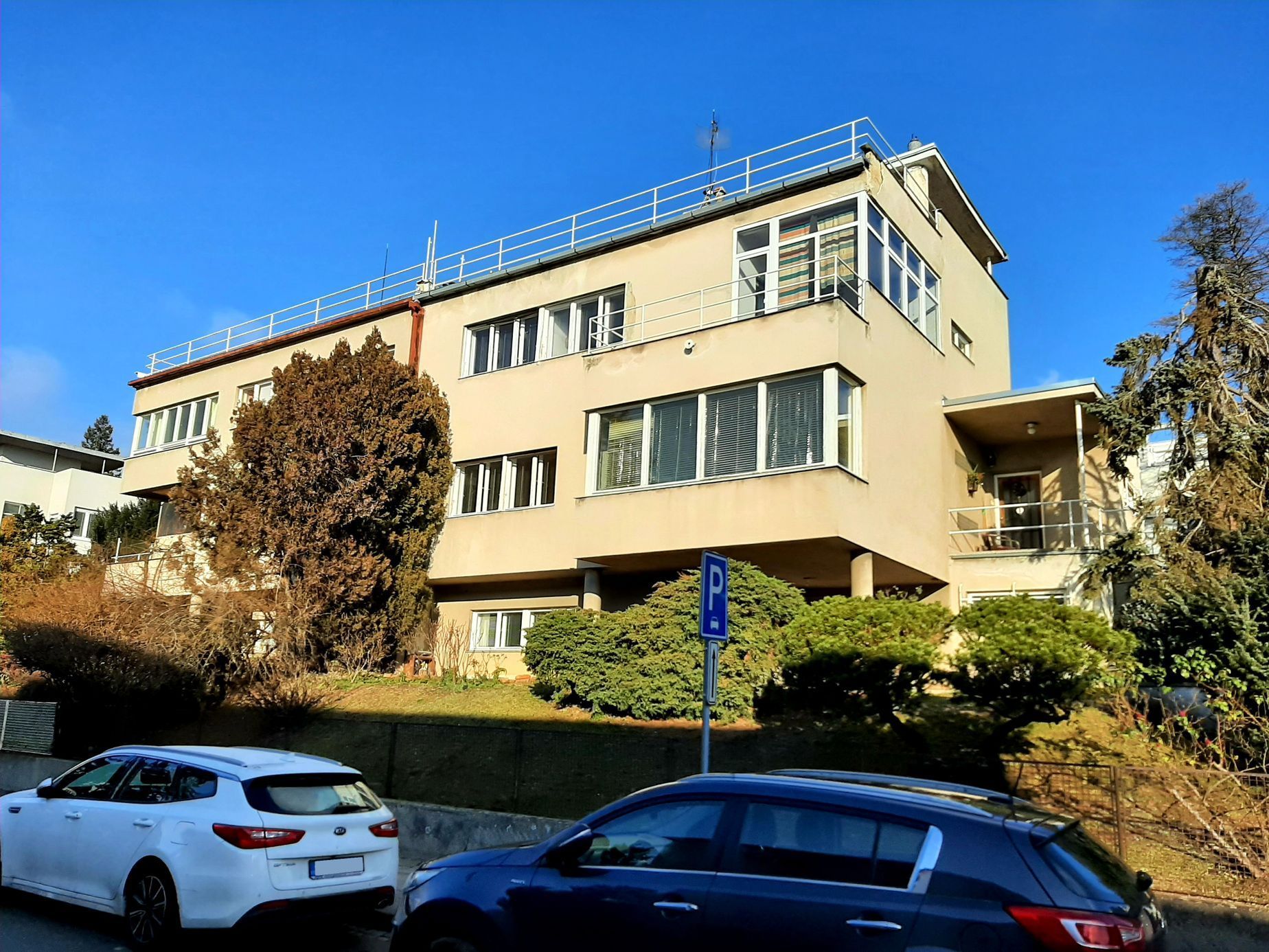 Brno Pisárky, Masarykova čtvrť, vily