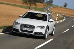Audi A6 Allroad quattro: Luxusně do terénu