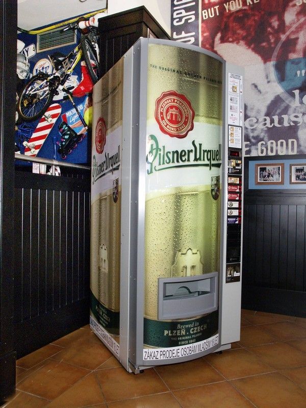 Automat na pivo v rohu
