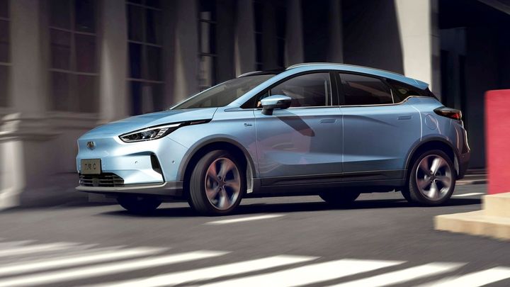 Do Česka míří další čínská automobilka. Neznámý gigant Geely nabídne elektrické SUV; Zdroj foto: Geely