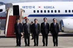 Průlom ve vyjednávání s Kimem? KLDR a Jižní Korea uspořádají v dubnu vrcholnou schůzku