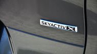 Tu ale již měl i starší Skyactiv-X, jen se tím nechlubil.