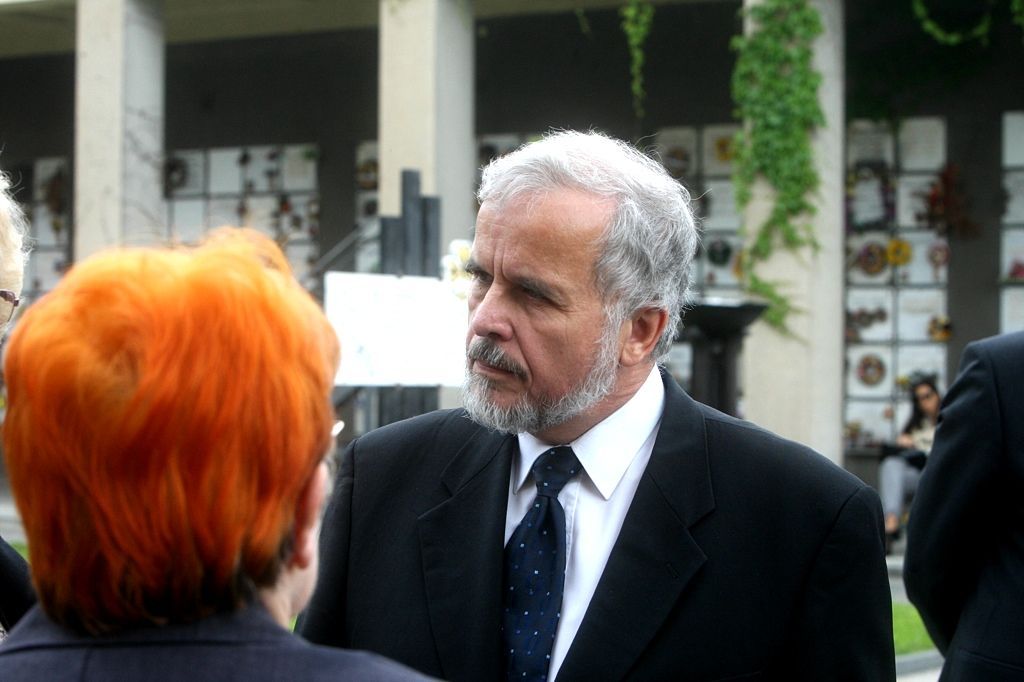 Pohřeb Valtra Komárka