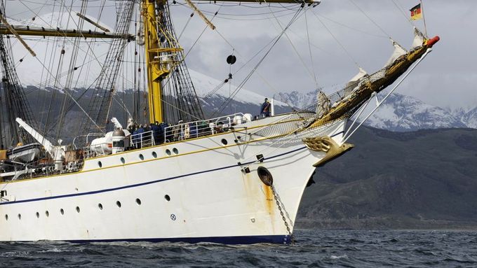 Na školní lodi spolkového námořnictva zahynuli od roku 1998 dva kadeti a dvě kadetky