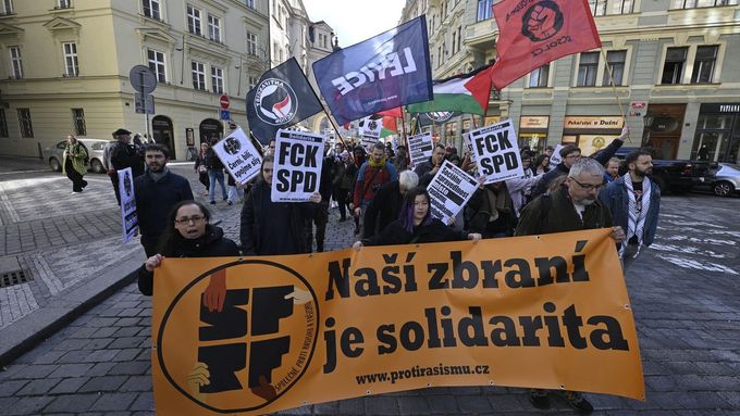 Demonstrace proti rasismu a fašismu, kterou uspořádala Iniciativa Společně proti rasismu a fašismu, 16. března 2024, Praha.