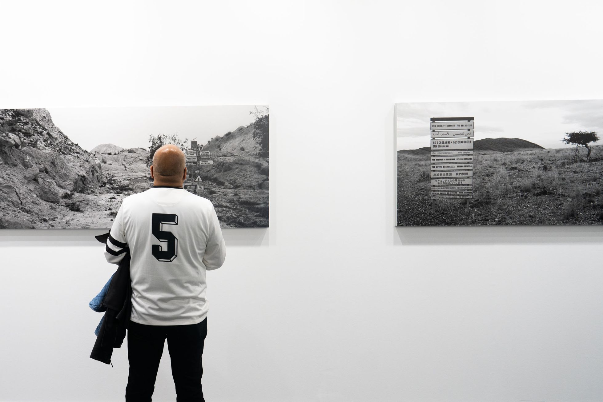 Fotoreportáž z mezinárodního fotografického veletrhu Paris Photo 2022