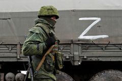 Vojáci na Ukrajině kradou obilí a pašují ho do Ruska. Zmizely tisíce tun, tvrdí Kyjev