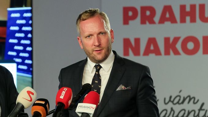 Petr Stuchlík během kampaně ANO před loňskými komunálními volbami.