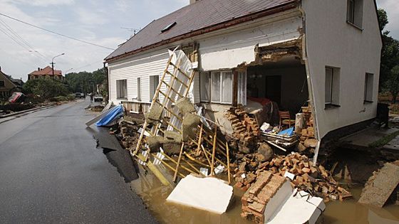 Foto: Stavme jako domorodci, radí statik z Troubek