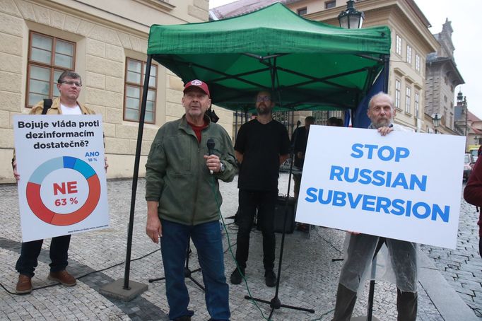 Režisér Václav Marhoul na akcí na podporu boje proti ruské hybridní válce a dezinformacím