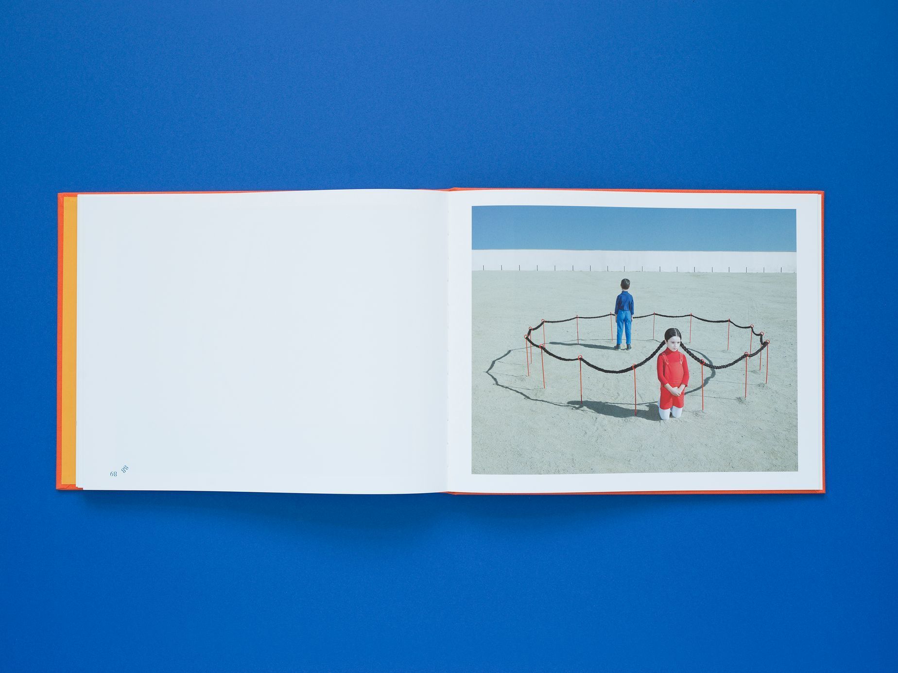 Bára Prášilová: ukázky z fotografické knihy Circles