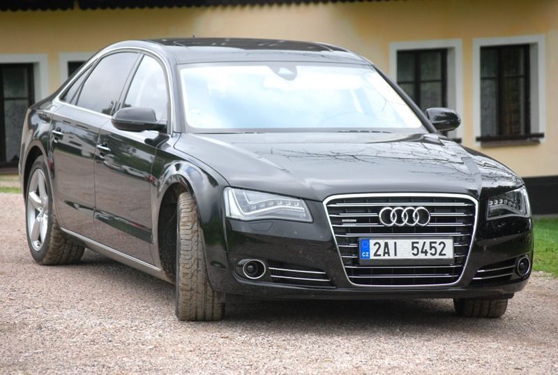 Audi A8 L